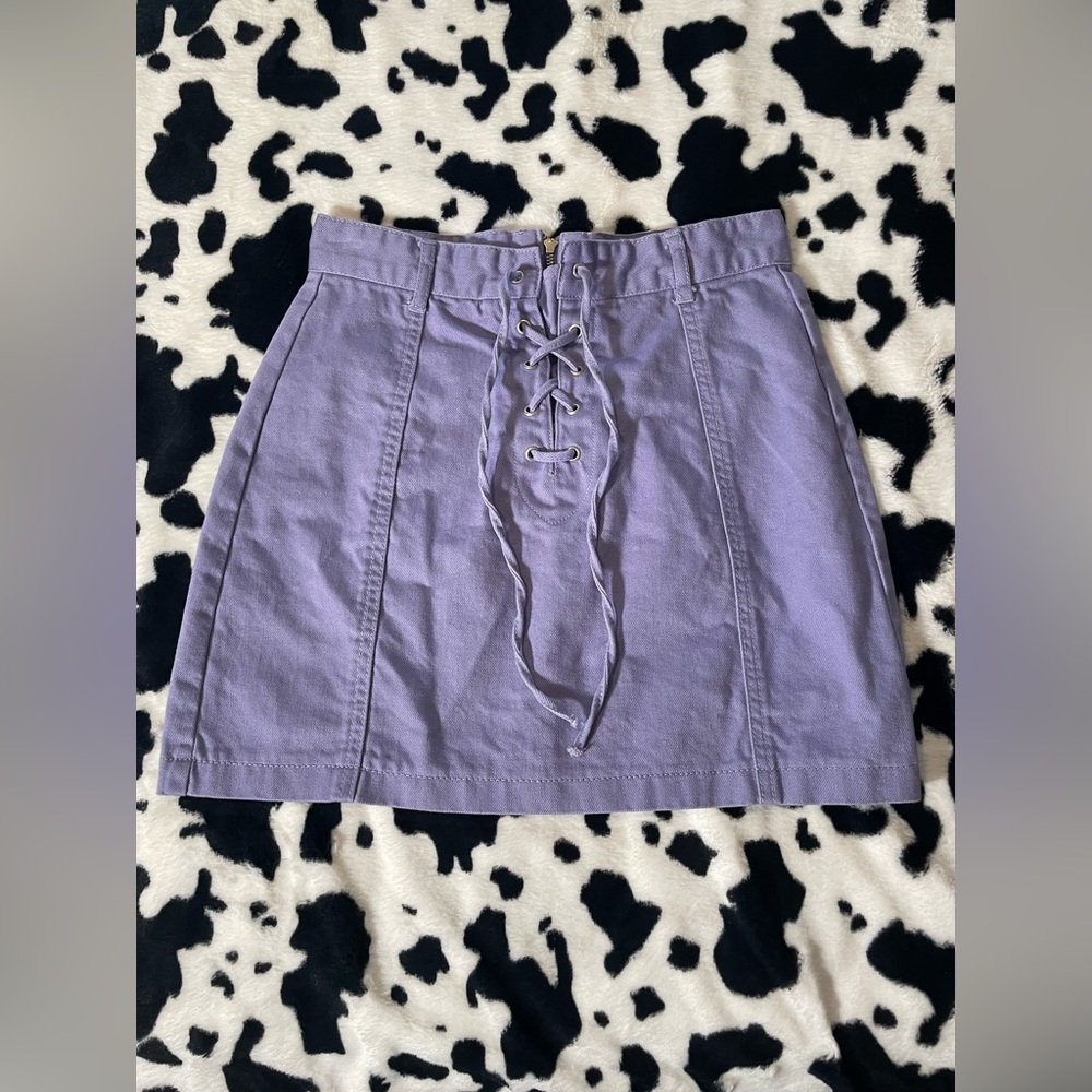 Forever 21 Pastel Purple Lace Up Mini Skirt - Picture 4 of 8